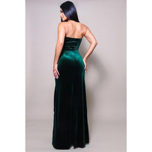 Load image into Gallery viewer, Sweetheart Maxi Velvet Dress
